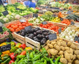 market, stand, vegetables-601580.jpg